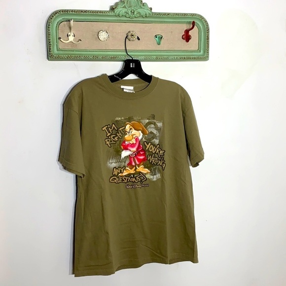 Walt Disney World Vintage Women Medium grumpy I’m right 7 dwarf graphic - Picture 1 of 6
